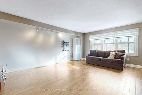 Photo 10 at 8 - 3030 Lakeshore Boulevard W, New Toronto, Toronto