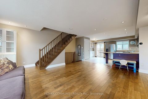 Photo 14 at 8 - 3030 Lakeshore Boulevard W, New Toronto, Toronto