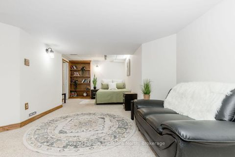 Photo 32 at 10 BARWICK Drive, West Bayfield, Barrie