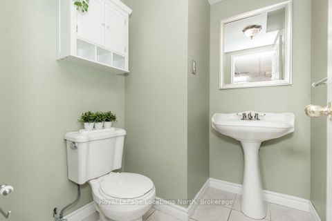 Photo 36 at 10 BARWICK Drive, West Bayfield, Barrie