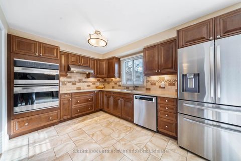 Photo 10 at 456 St Vincent Street, Cundles East, Barrie Photo 10 at 456 St Vincent Street, Cundles East, Barrie