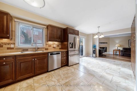 Photo 11 at 456 St Vincent Street, Cundles East, Barrie Photo 11 at 456 St Vincent Street, Cundles East, Barrie