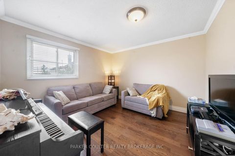 Photo 15 at 456 St Vincent Street, Cundles East, Barrie Photo 15 at 456 St Vincent Street, Cundles East, Barrie