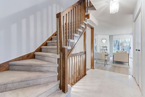 Photo 4 at 136 Stillwater Crescent, Branson, Toronto Photo 4 at 136 Stillwater Crescent, Branson, Toronto