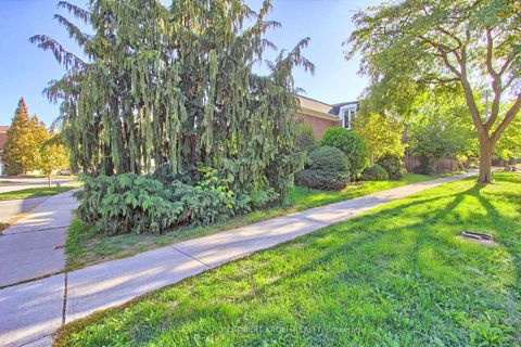 Photo 41 at 136 Stillwater Crescent, Branson, Toronto