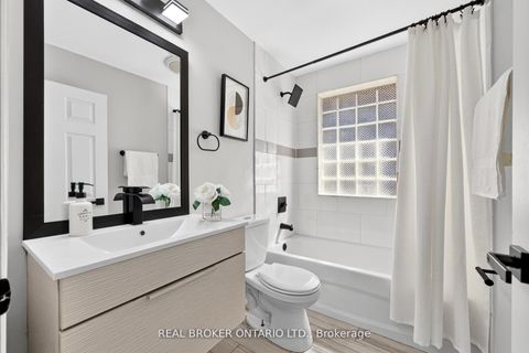 Photo 17 at 30 Presley Avenue, Birchmount, Toronto