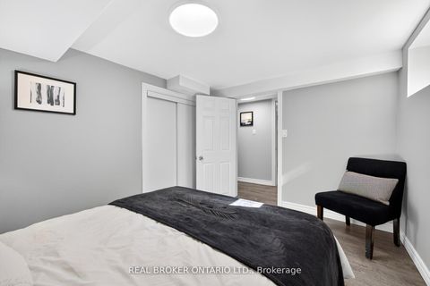 Photo 24 at 30 Presley Avenue, Birchmount, Toronto