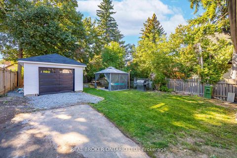Photo 30 at 30 Presley Avenue, Birchmount, Toronto