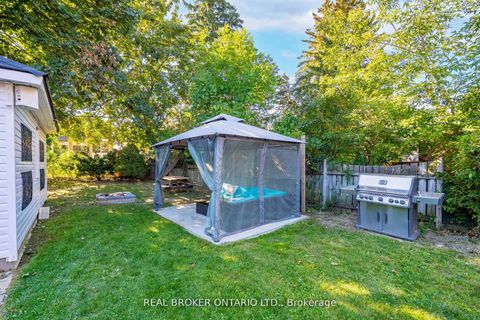 Photo 33 at 30 Presley Avenue, Birchmount, Toronto