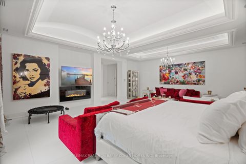 Photo 18 at 327 Cortleigh Boulevard, Nortown, Toronto