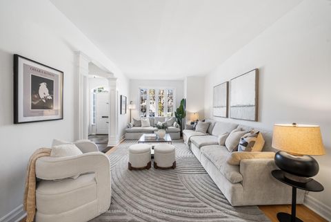Photo 3 at 507 Broadway Avenue, Leaside, Toronto
