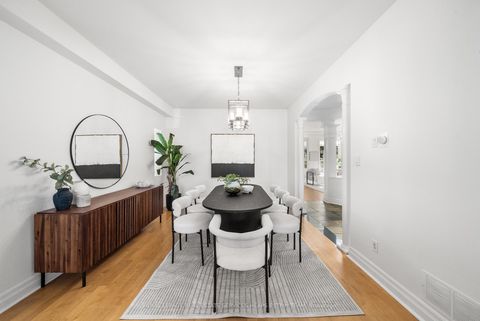 Photo 5 at 507 Broadway Avenue, Leaside, Toronto