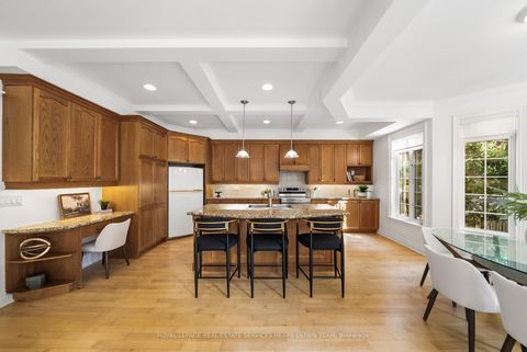 Photo 10 at 507 Broadway Avenue, Leaside, Toronto