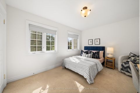 Photo 23 at 507 Broadway Avenue, Leaside, Toronto