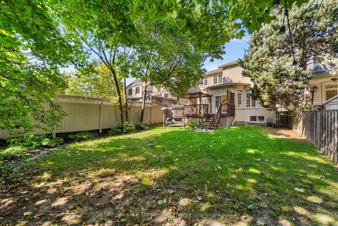 Photo 32 at 507 Broadway Avenue, Leaside, Toronto