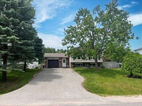 Photo 0 at 2834 Dempster Avenue, Stroud, Innisfil Photo 0 at 2834 Dempster Avenue, Stroud, Innisfil