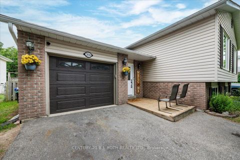 Photo 1 at 2834 Dempster Avenue, Stroud, Innisfil Photo 1 at 2834 Dempster Avenue, Stroud, Innisfil