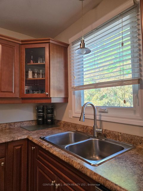 Photo 4 at 2834 Dempster Avenue, Stroud, Innisfil