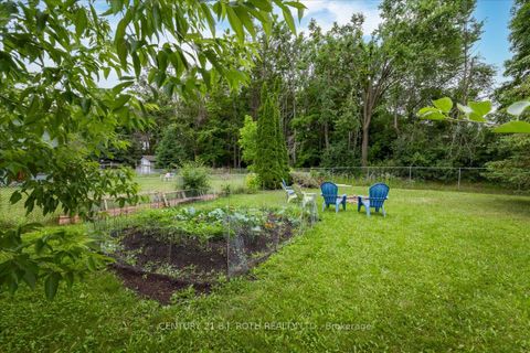 Photo 30 at 2834 Dempster Avenue, Stroud, Innisfil