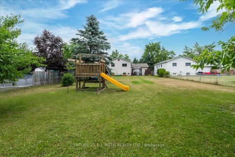 Photo 32 at 2834 Dempster Avenue, Stroud, Innisfil Photo 32 at 2834 Dempster Avenue, Stroud, Innisfil