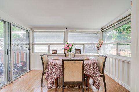 Photo 16 at 334 Moore Park Avenue, Newtonbrook West, Toronto