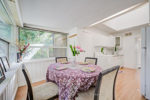 Photo 17 at 334 Moore Park Avenue, Newtonbrook West, Toronto