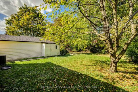 Photo 46 at 334 Moore Park Avenue, Newtonbrook West, Toronto