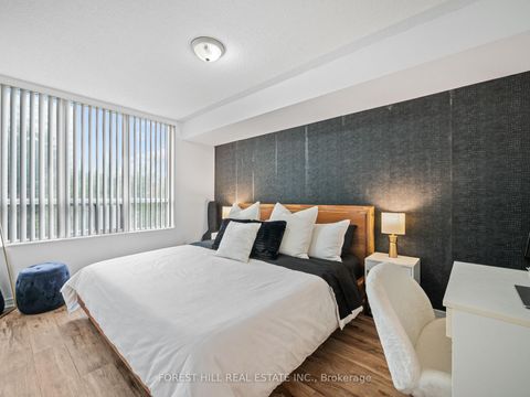 Photo 15 at 211 - 330 Red Maple Road, Langstaff, Richmond Hill