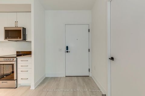 Photo 7 at 623 - 2450 Old Bronte Road, WM Westmount, Oakville