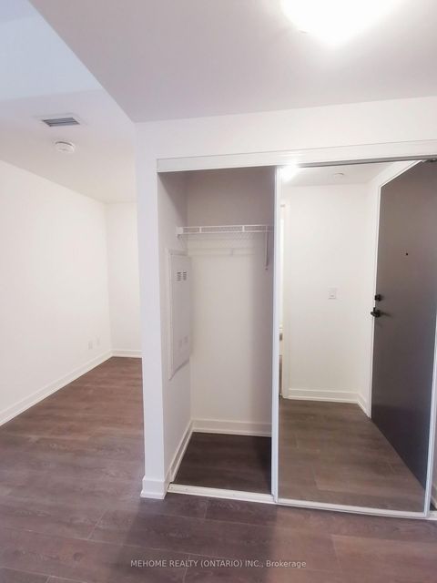 Photo 5 at 718 - 2033 Kennedy Road, Malvern West, Toronto