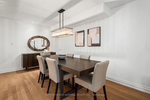 Photo 4 at 10 Oak Park Crescent, Rural Vaughan, Vaughan