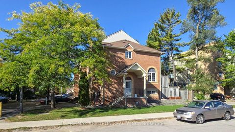 Photo 1 at 33 - 189 Galloway Road, West Hill, Toronto
