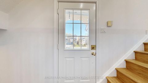 Photo 5 at 33 - 189 Galloway Road, West Hill, Toronto