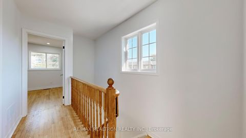 Photo 19 at 33 - 189 Galloway Road, West Hill, Toronto