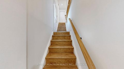 Photo 29 at 33 - 189 Galloway Road, West Hill, Toronto