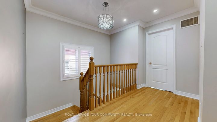 Photo 19 at 92 Laval Street, Vellore Village, Vaughan