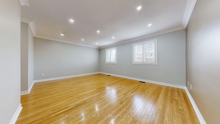 Photo 21 at 92 Laval Street, Vellore Village, Vaughan