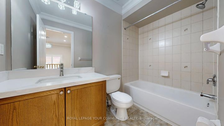 Photo 28 at 92 Laval Street, Vellore Village, Vaughan