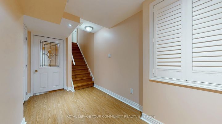 Photo 29 at 92 Laval Street, Vellore Village, Vaughan