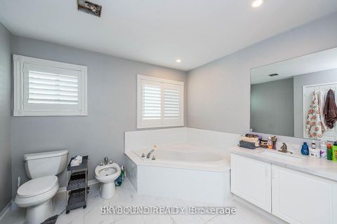 Photo 18 at 66 Skylark Drive, Vellore Village, Vaughan Photo 18 at 66 Skylark Drive, Vellore Village, Vaughan
