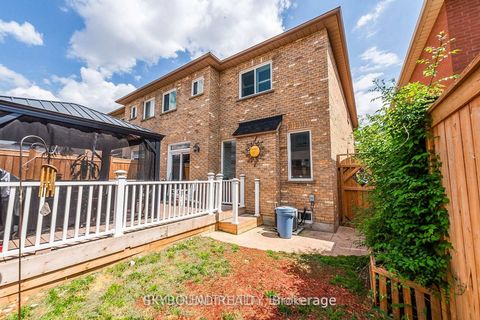Photo 31 at 66 Skylark Drive, Vellore Village, Vaughan