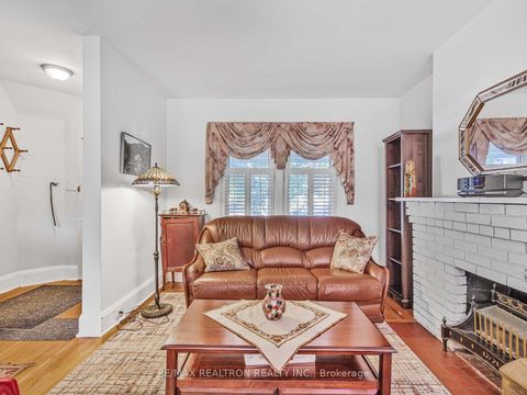 Photo 6 at 107 Bedford Park Avenue, Lawrence Park North, Toronto