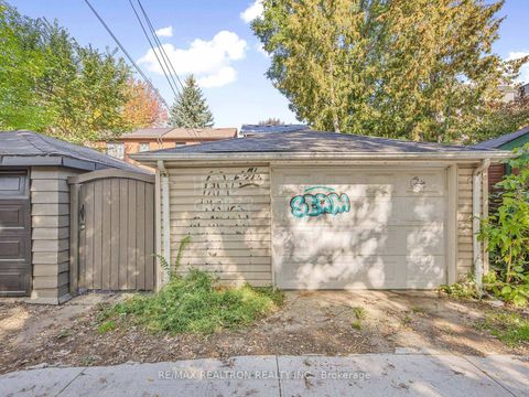 Photo 28 at 107 Bedford Park Avenue, Lawrence Park North, Toronto