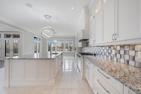 Photo 32 at 9 Thornbank Road, Uplands, Vaughan