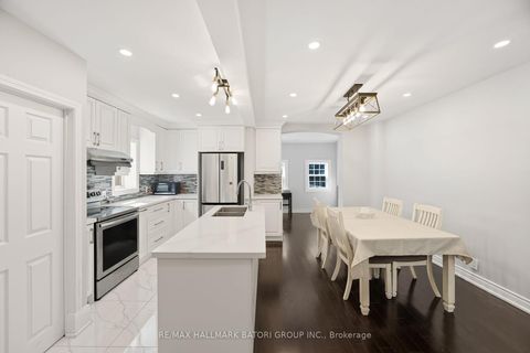 Photo 3 at 6 Rosewell Avenue, Eglinton, Toronto