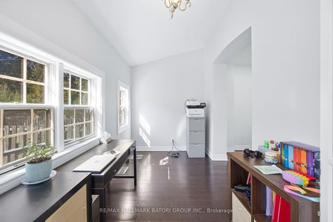 Photo 9 at 6 Rosewell Avenue, Eglinton, Toronto