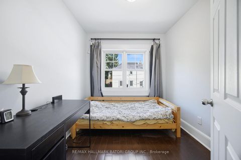 Photo 12 at 6 Rosewell Avenue, Eglinton, Toronto