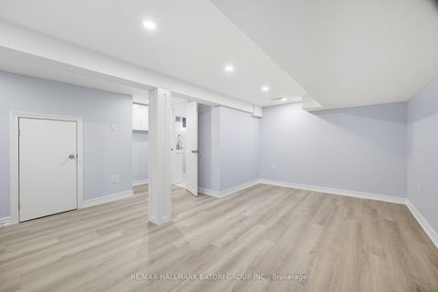 Photo 16 at 6 Rosewell Avenue, Eglinton, Toronto