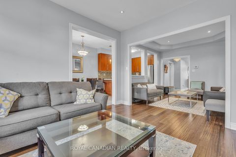 Photo 14 at 6 Mediterra Drive, Vellore Village, Vaughan