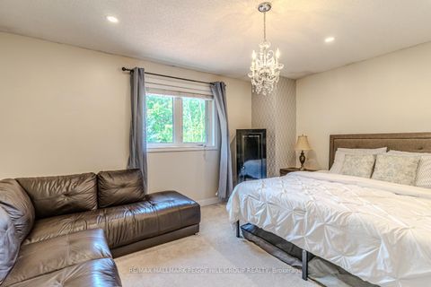 Photo 7 at 20 Pae Drive, Painswick North, Barrie Photo 7 at 20 Pae Drive, Painswick North, Barrie